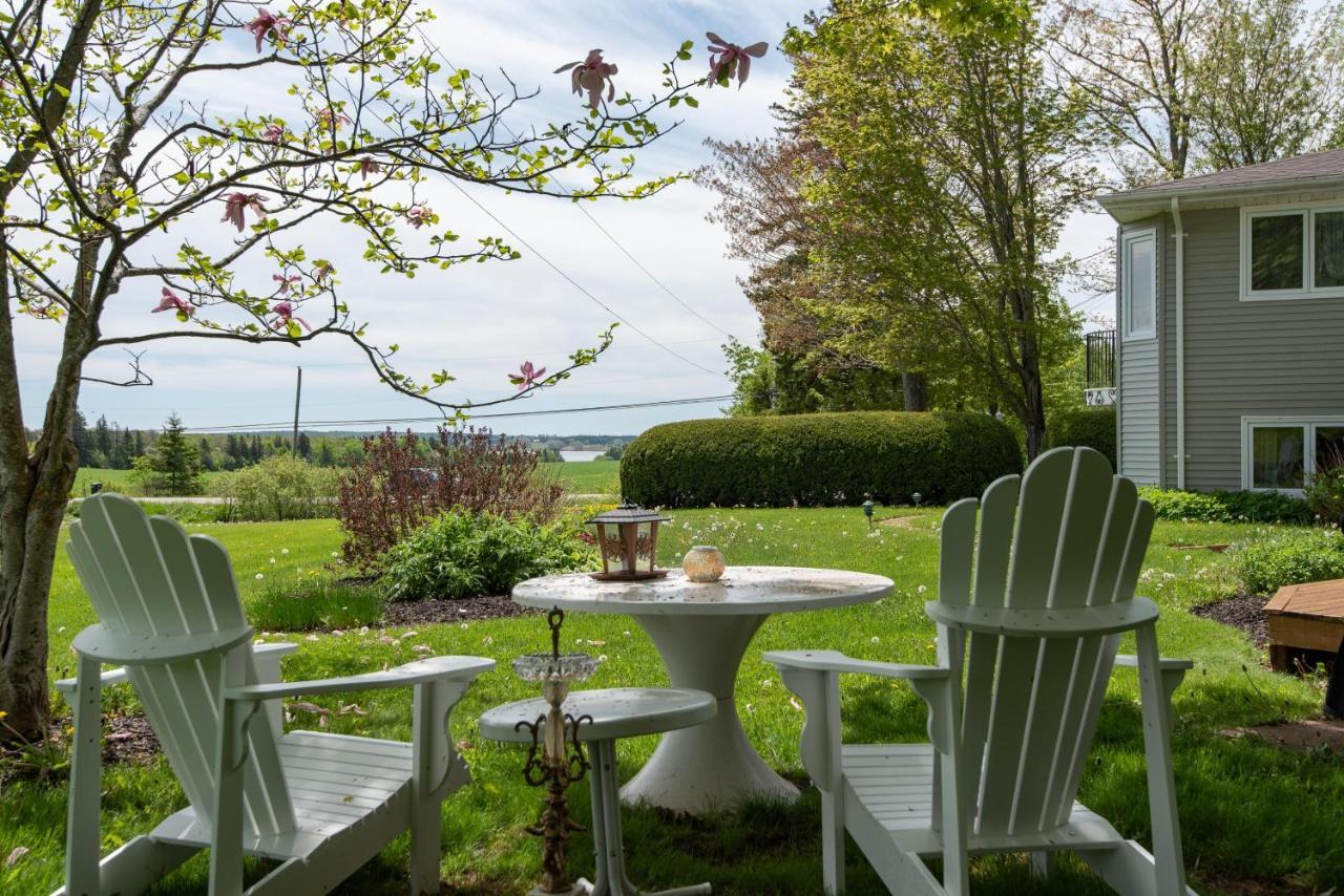 콘웰 Chez Nous B&B 외부 사진