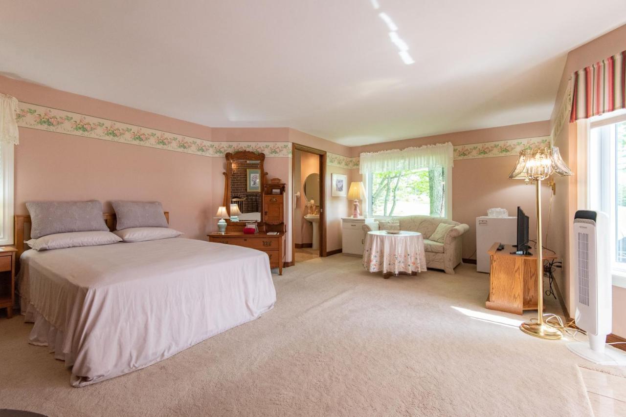 콘웰 Chez Nous B&B 외부 사진
