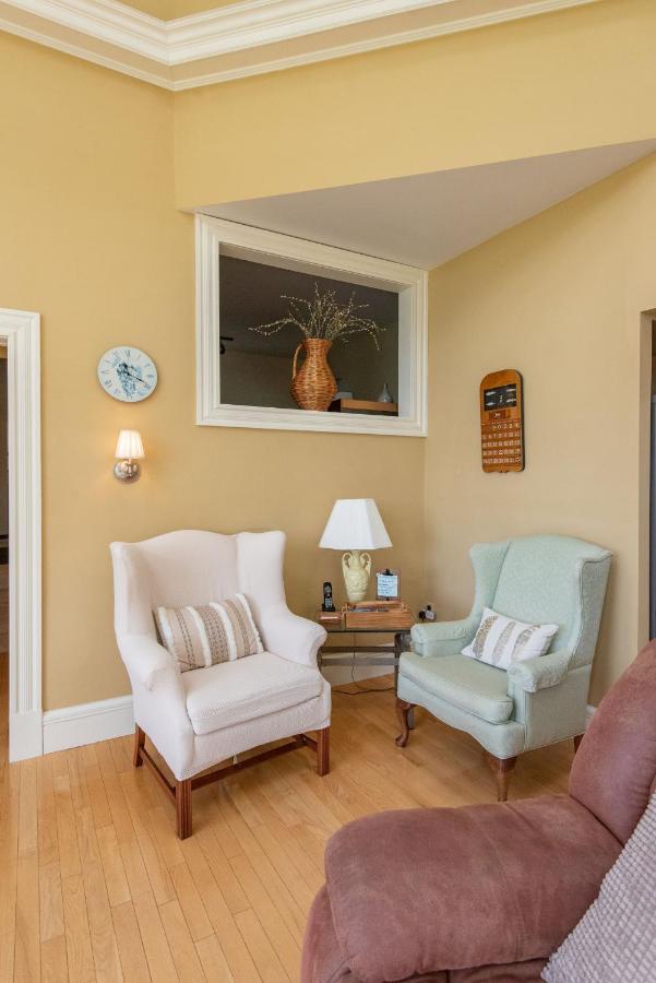 콘웰 Chez Nous B&B 외부 사진