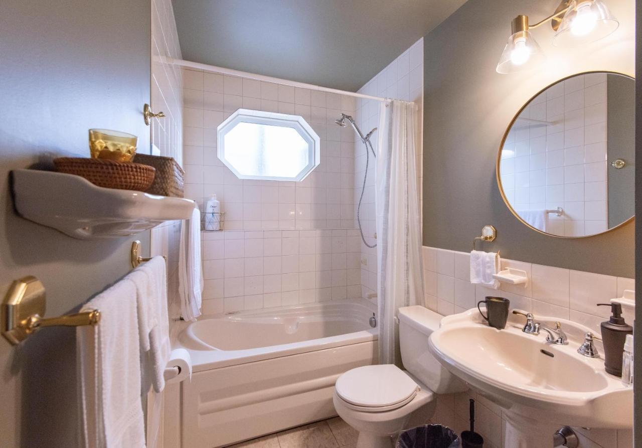 콘웰 Chez Nous B&B 외부 사진
