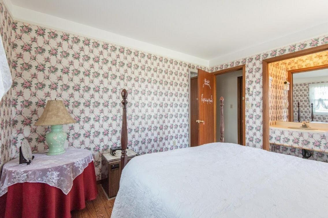 콘웰 Chez Nous B&B 외부 사진