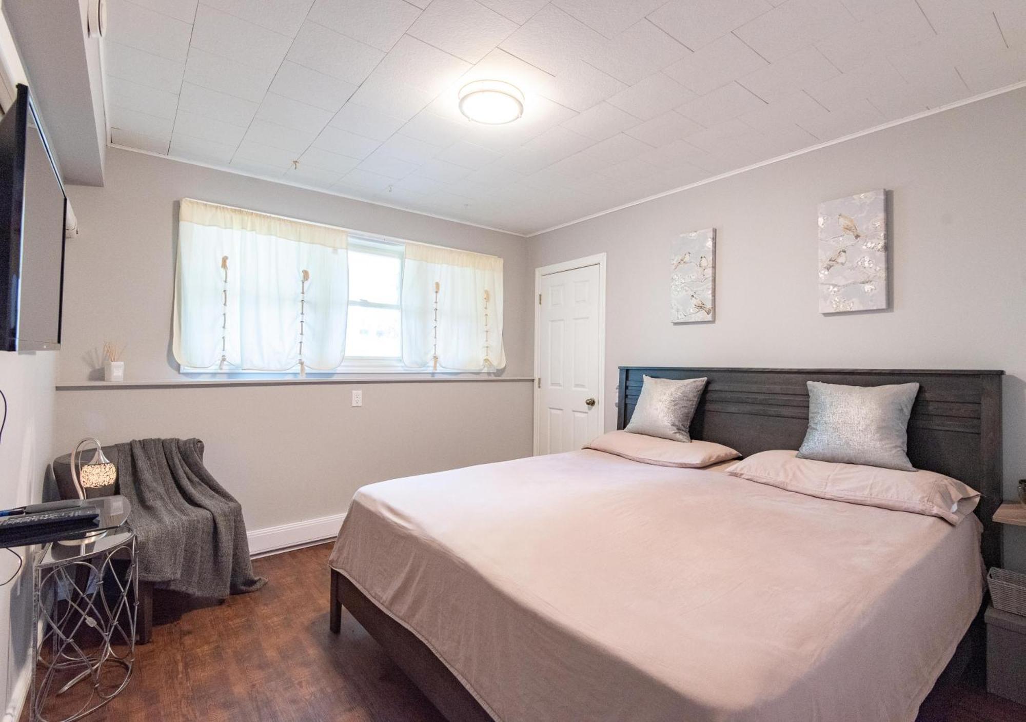 콘웰 Chez Nous B&B 외부 사진