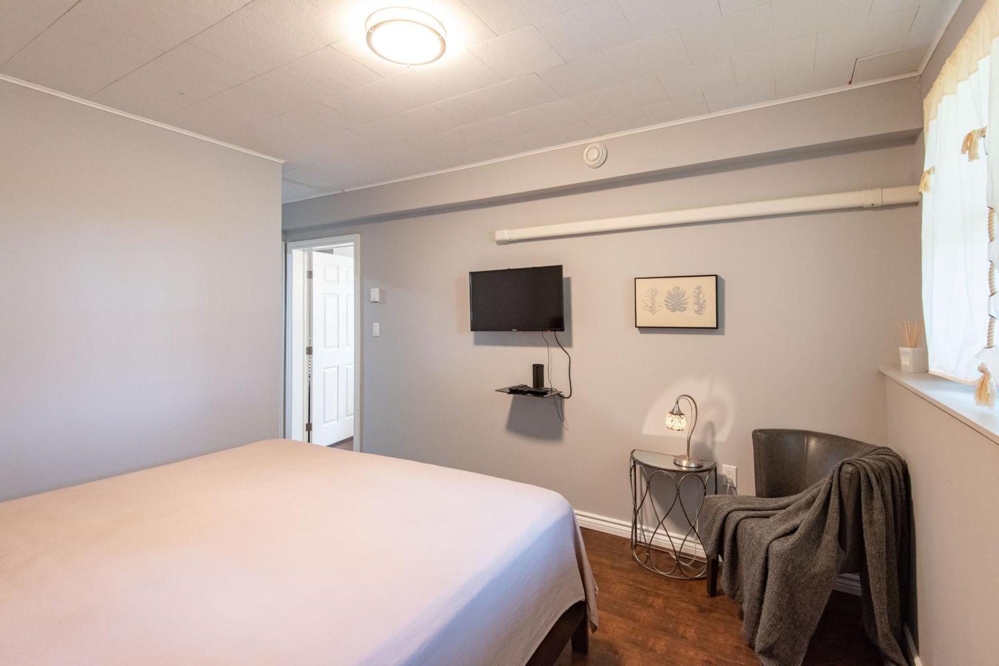 콘웰 Chez Nous B&B 외부 사진