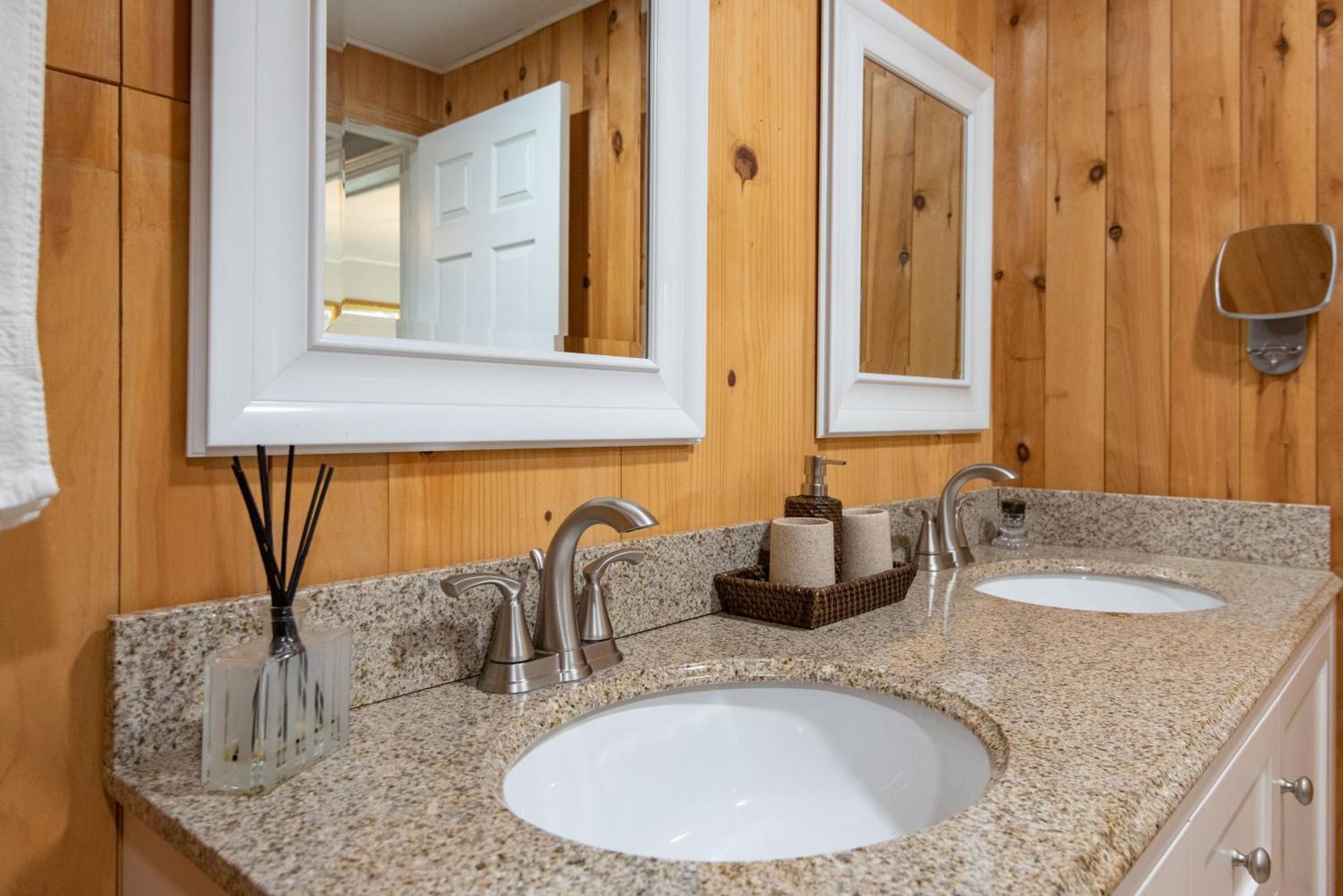 콘웰 Chez Nous B&B 외부 사진