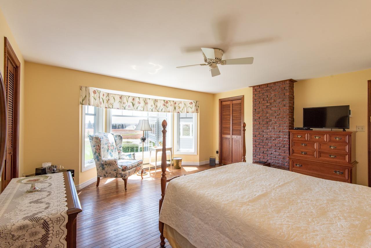 콘웰 Chez Nous B&B 외부 사진