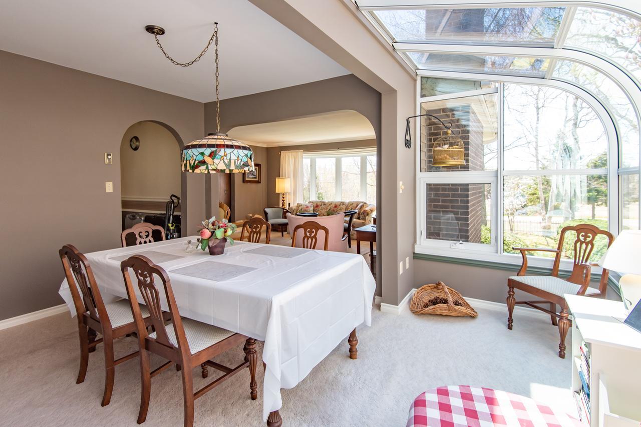 콘웰 Chez Nous B&B 외부 사진